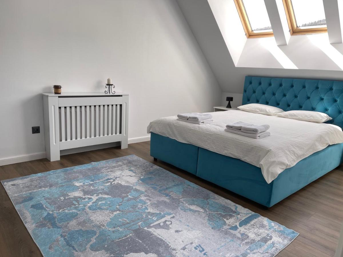 Upon Boutique Apartment Sinaia Bagian luar foto