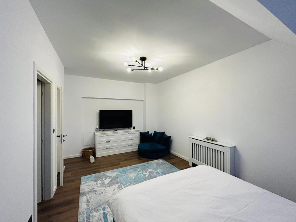 Upon Boutique Apartment Sinaia Bagian luar foto